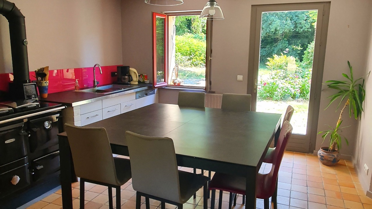 Photo of Kitchen in Tinteniac