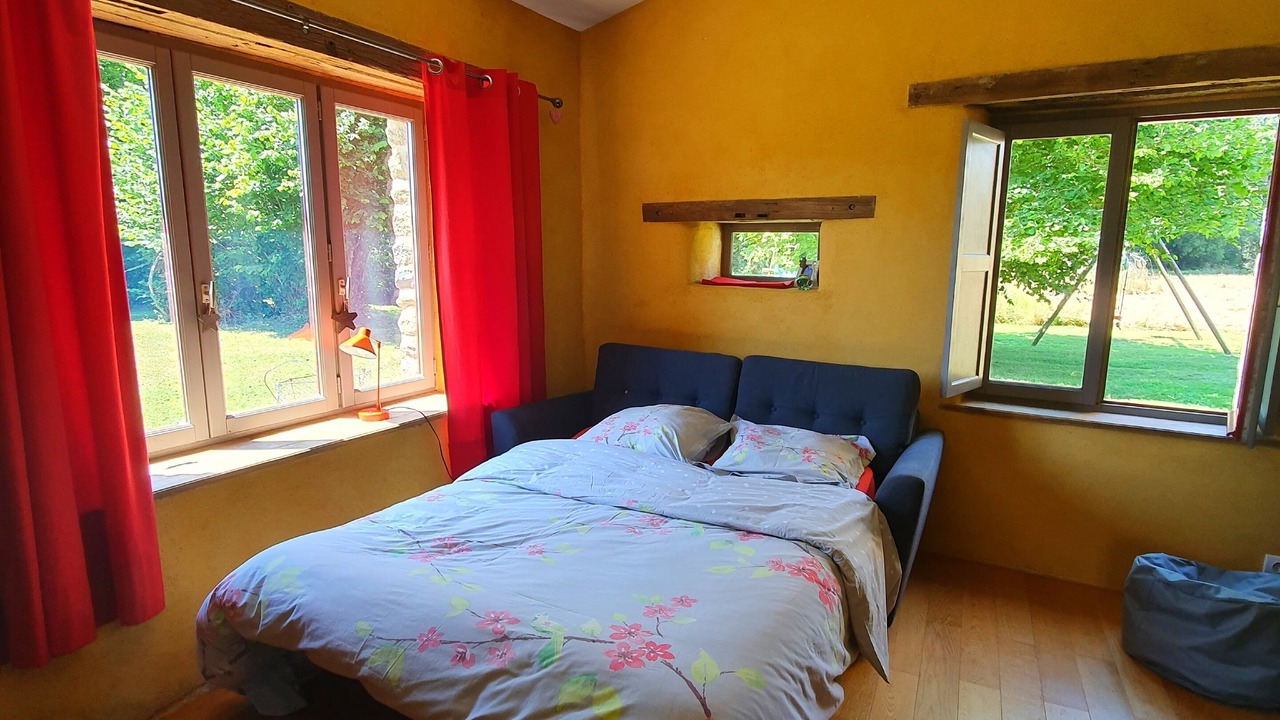 Photo of Bedroom in Tinteniac