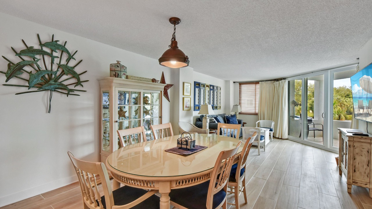 Photo of Bedroom in Saint Simons Island