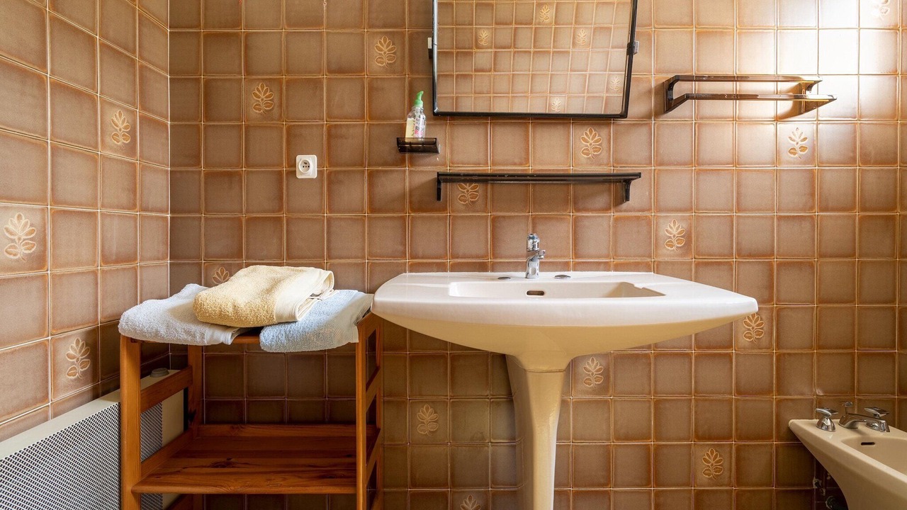 Photo of Bathroom in Montclus