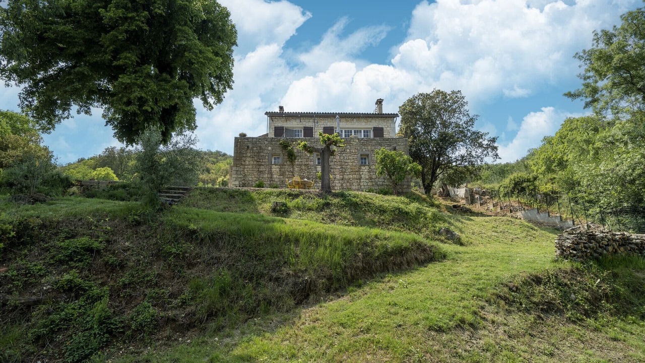 Photo of Outdoor in Montclus