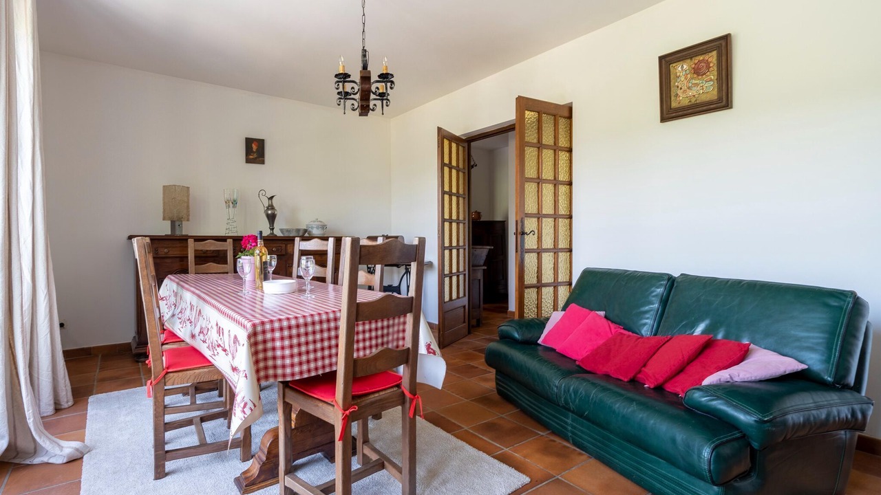 Photo of Livingroom in Montclus