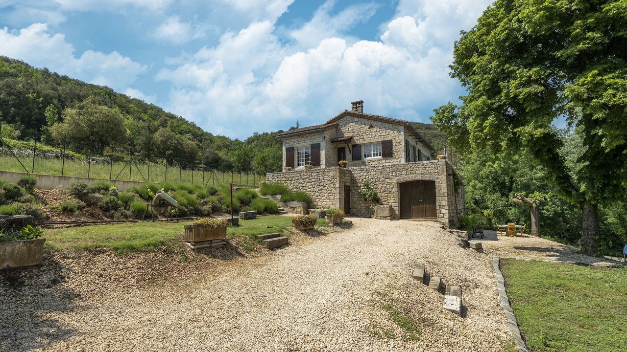 Photo of Outdoor in Montclus