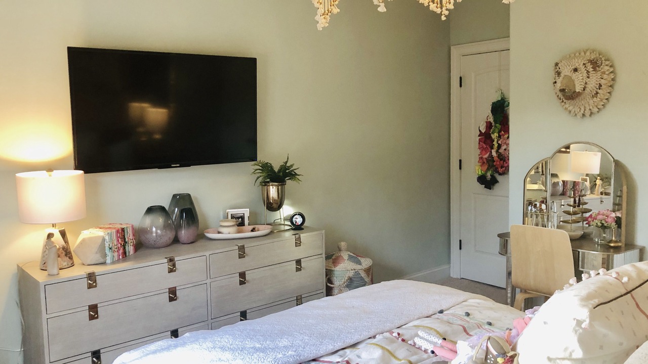 Photo of Bedroom in Evans