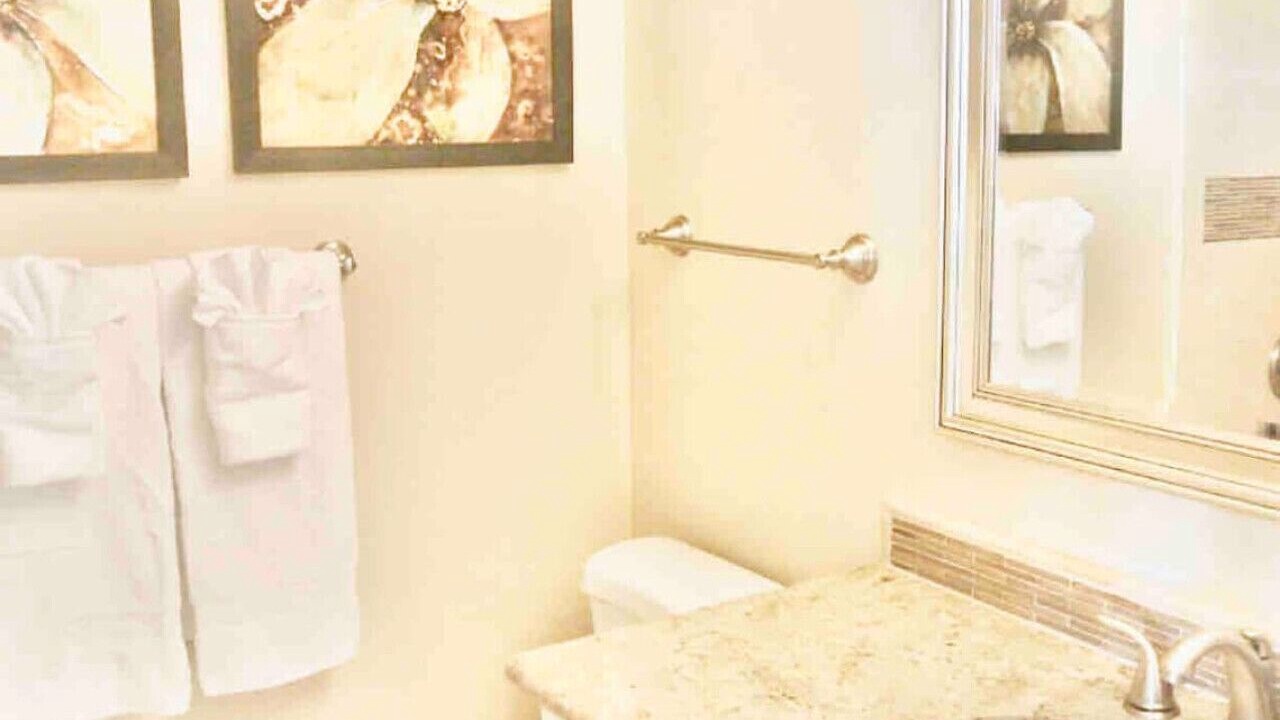Photo of Bathroom in South Oceanside