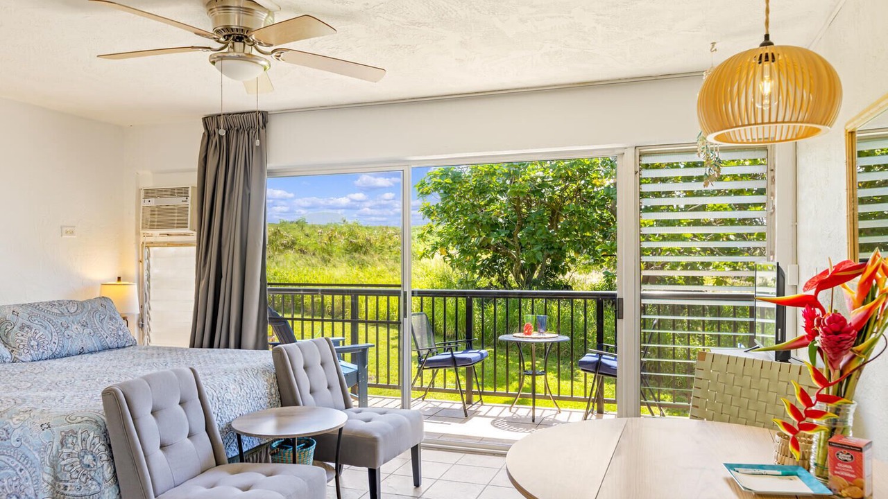 Photo of Bedroom in Poipu