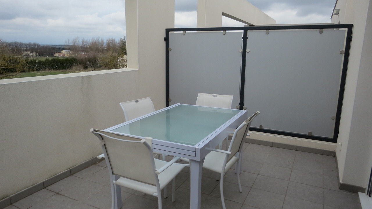 Photo of Outdoor in Colombiers