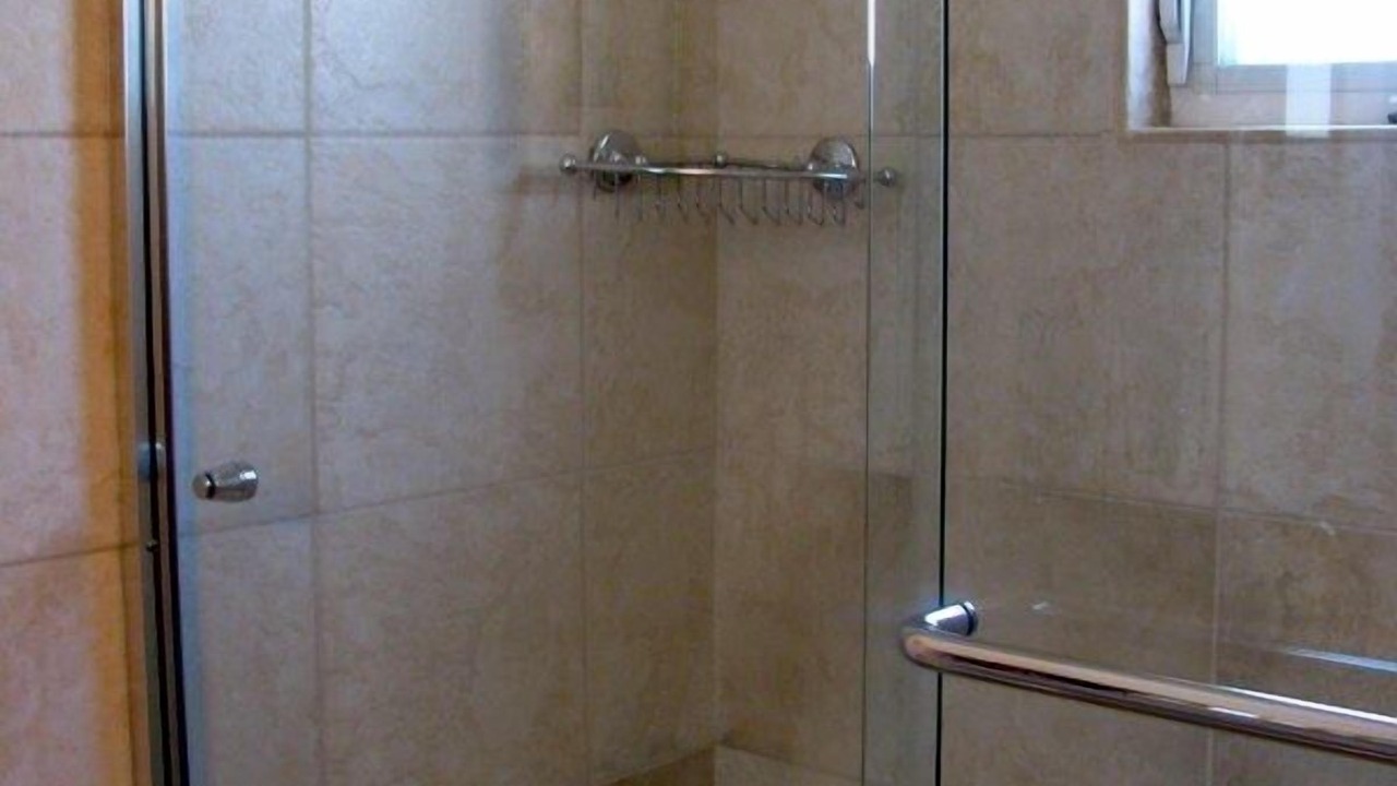 Photo of Bathroom in Balboa Peninsula