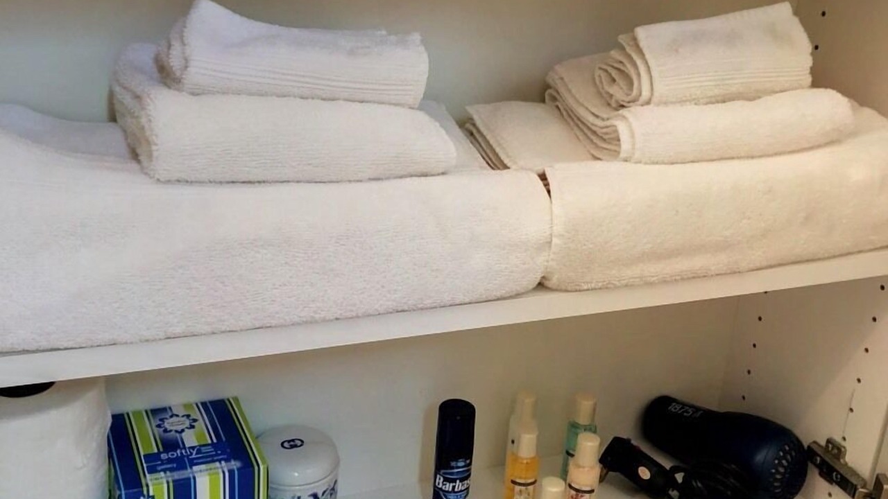 Photo of Bathroom in Balboa Peninsula
