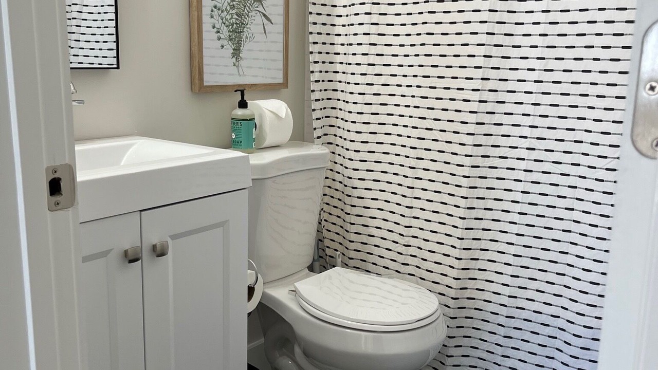 Photo of Bathroom in Edgehill