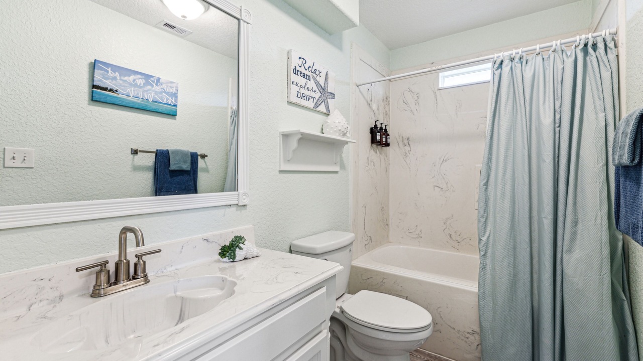 Photo of Bathroom in Surfside Beach