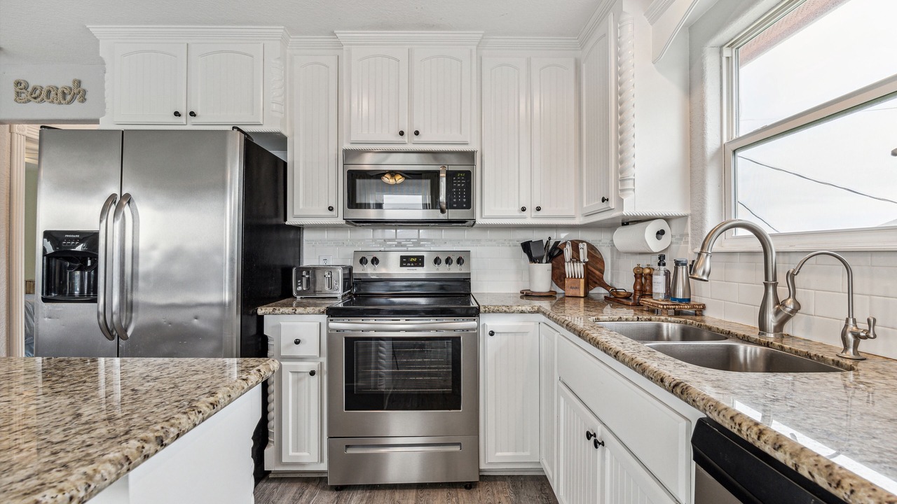 Photo of Kitchen in Surfside Beach