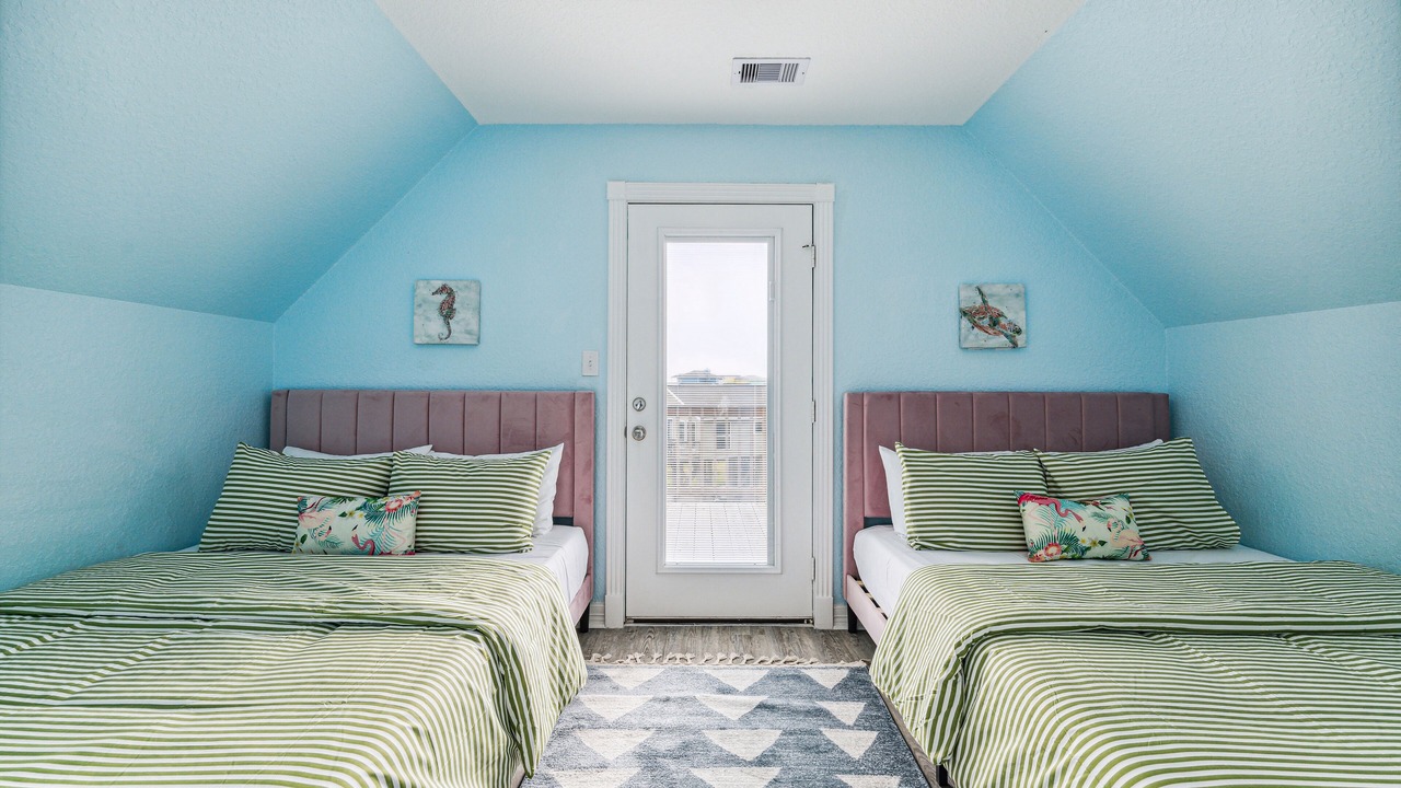 Photo of Bedroom in Surfside Beach