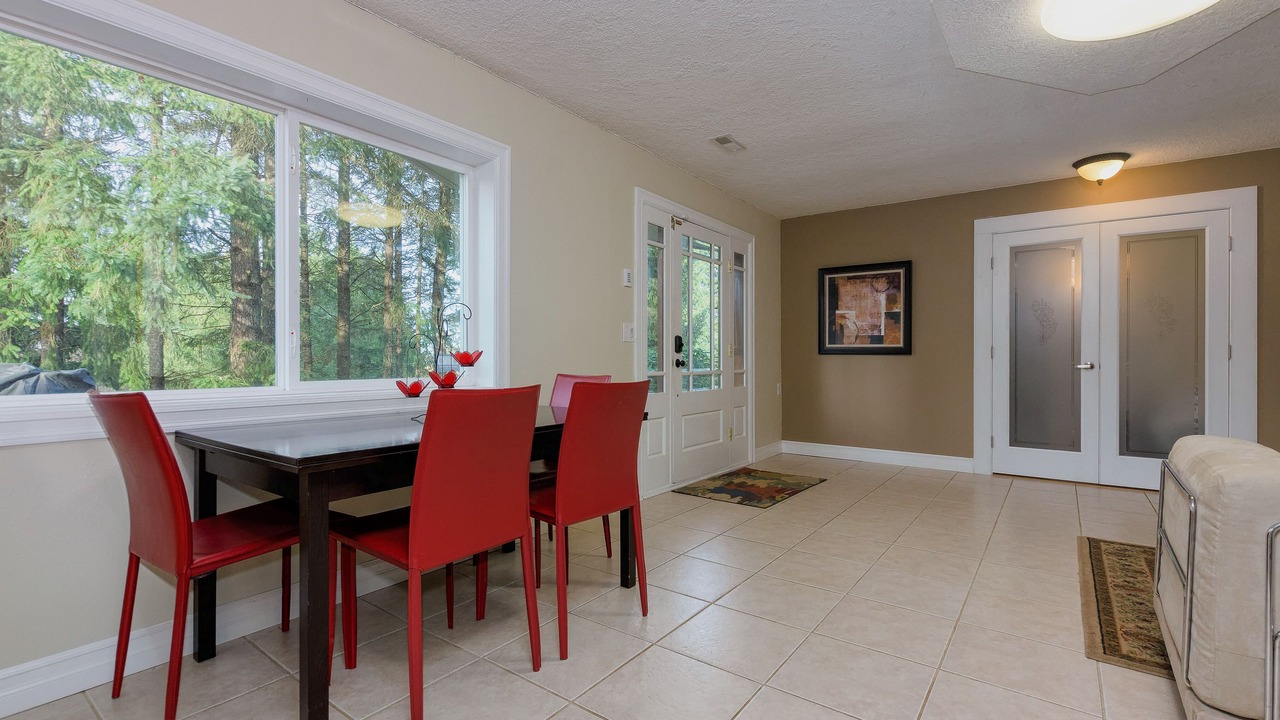 Photo of Livingroom in Gaston