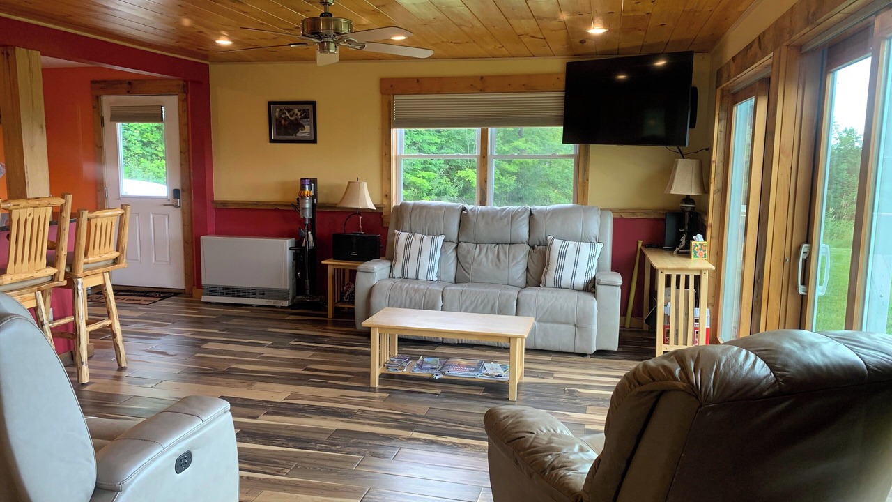 Photo of Livingroom in East Burke