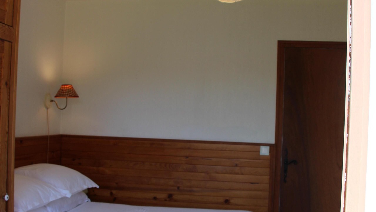 Photo of Bedroom in Sainte-Eulalie-en-Born