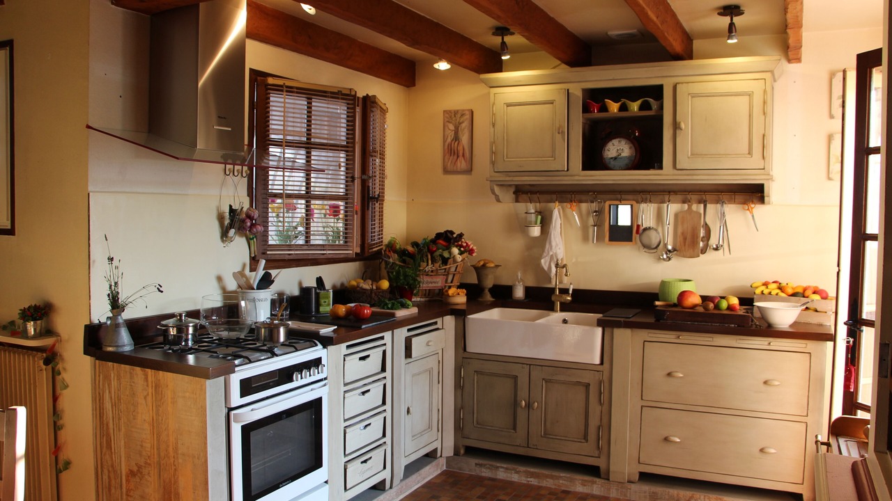 Photo of Kitchen in Sainte-Eulalie-en-Born