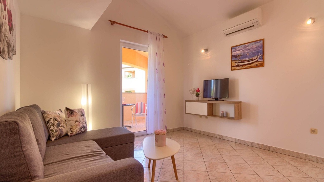 Photo of Livingroom in Peroj
