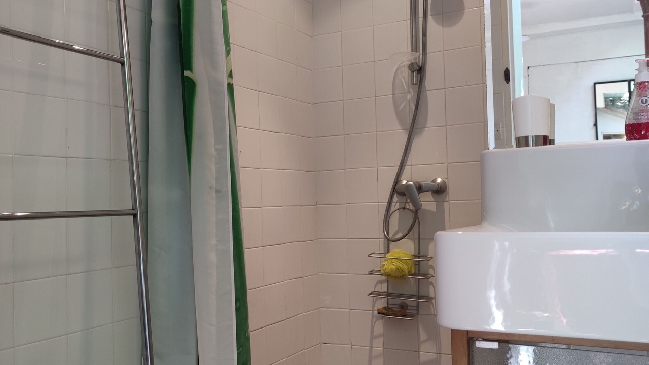 Photo of Bathroom in Le Grau-Du-Roi