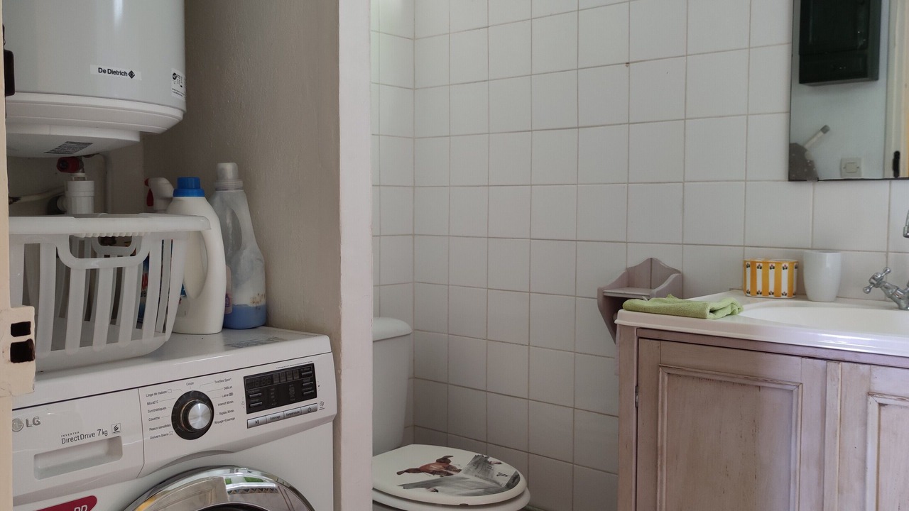 Photo of Bathroom in Le Grau-Du-Roi