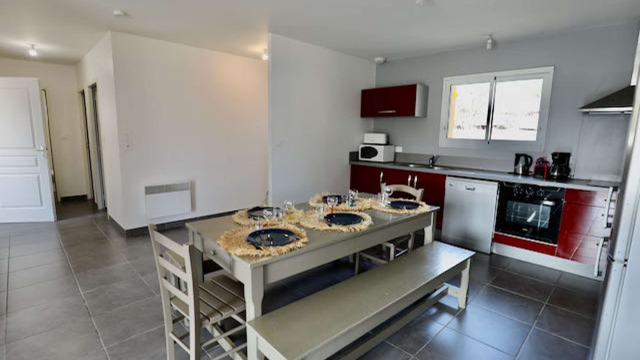 Photo of Kitchen in Sainte-Eulalie-en-Born