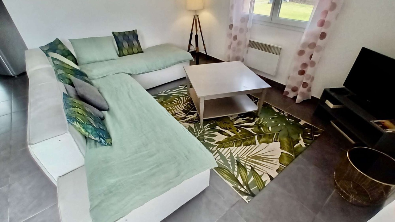 Photo of Livingroom in Sainte-Eulalie-en-Born