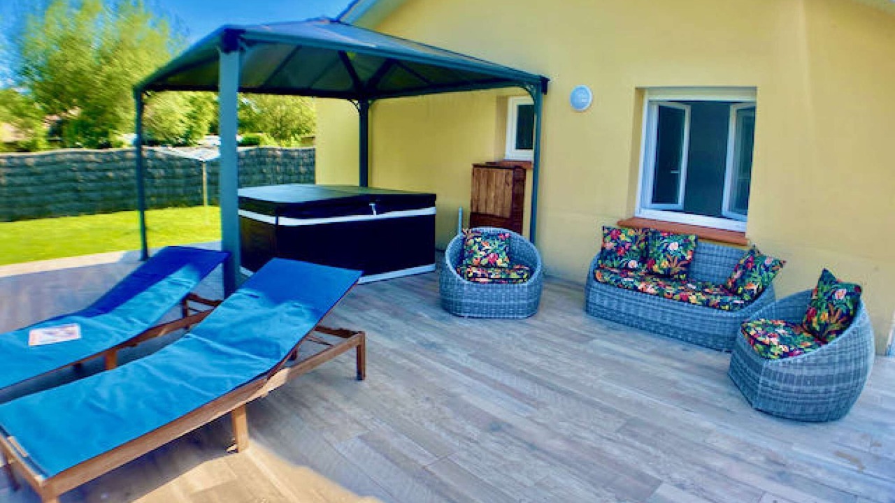 Photo of Patio Balcony in Sainte-Eulalie-en-Born