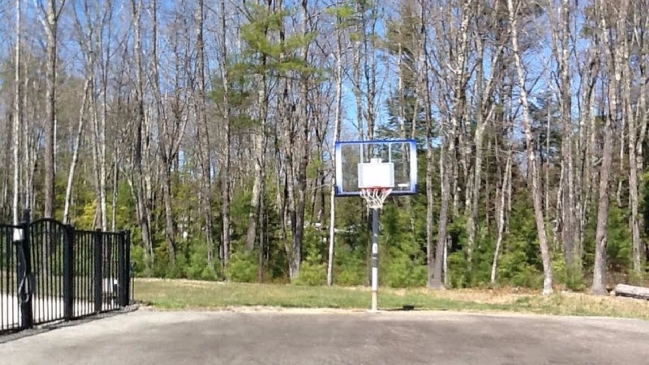 Photo of Others in Moody