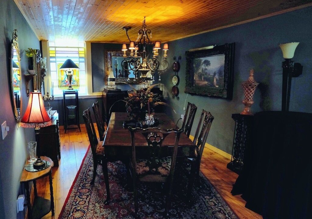 Photo of Livingroom in Wolfeboro