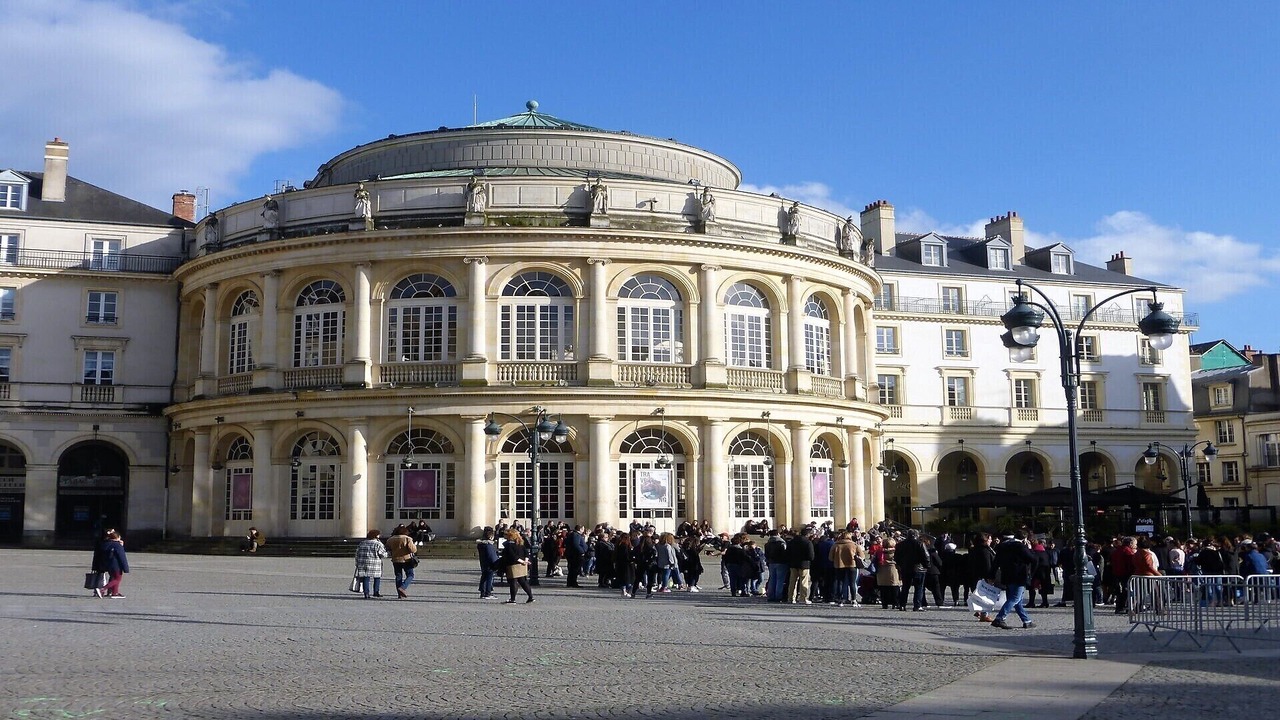 Photo of Others in Villeneuve