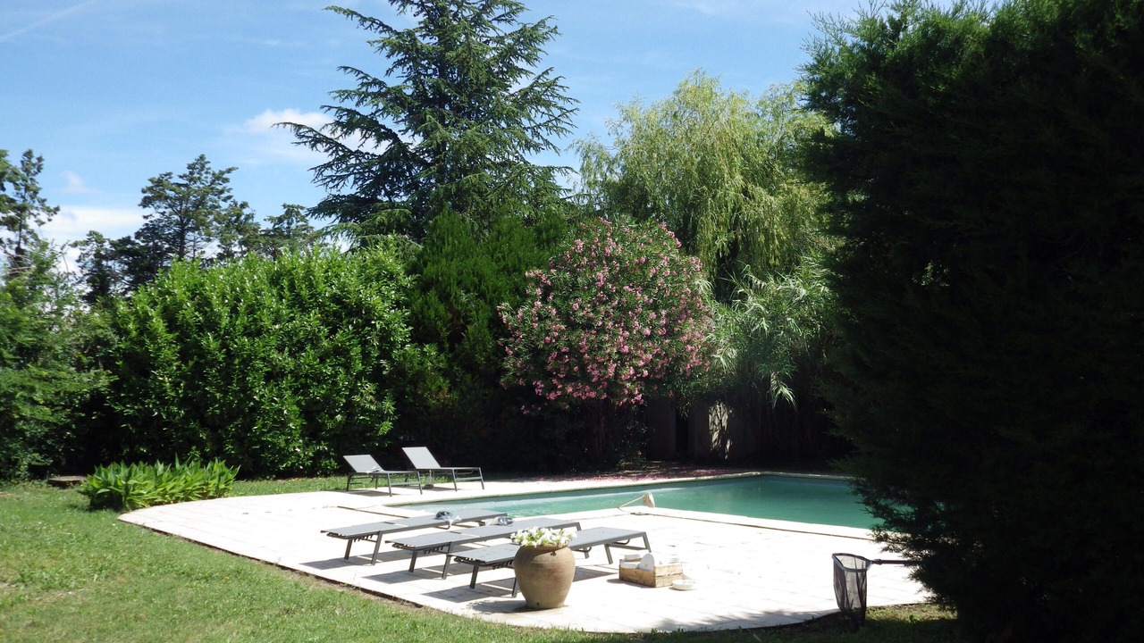 Photo of Outdoor in Caderousse