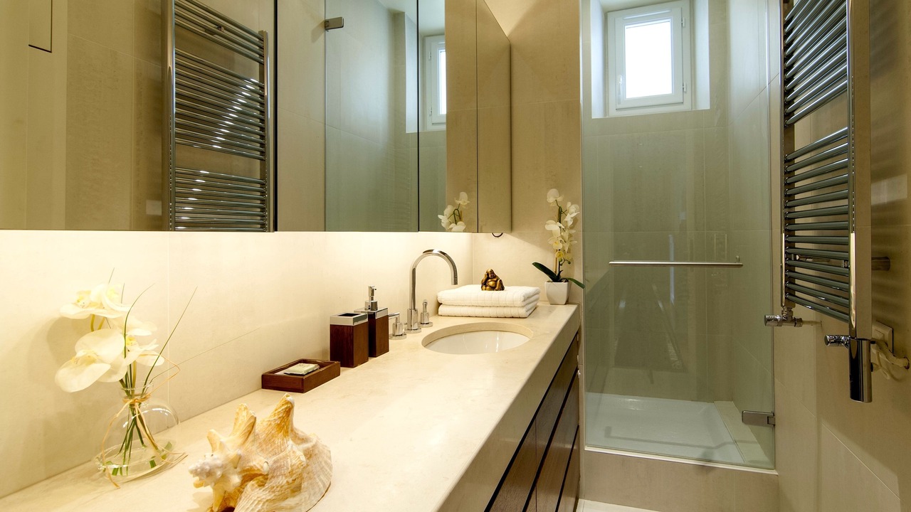 Photo of Bathroom in 6th Arrondissement