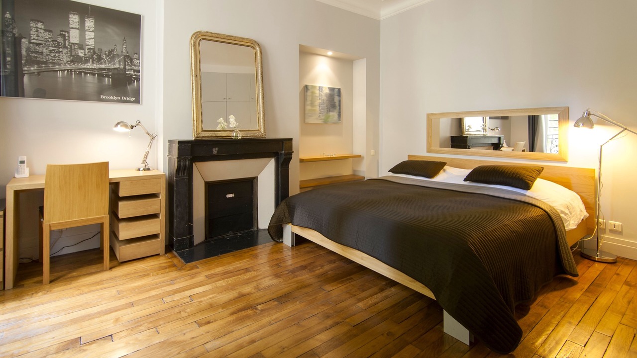 Photo of Bedroom in 6th Arrondissement