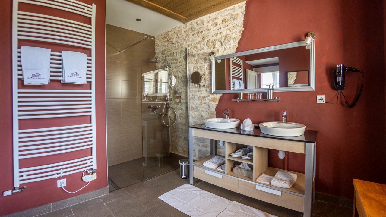 Photo of Others in Bremondans