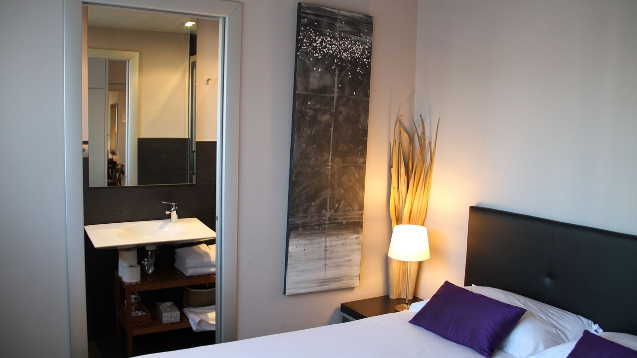 Photo of Bedroom in Gothic Quarter