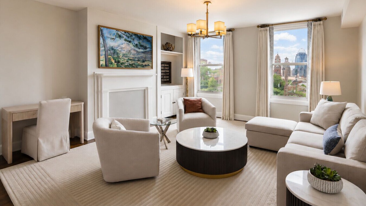 Photo of Livingroom in Mount Auburn
