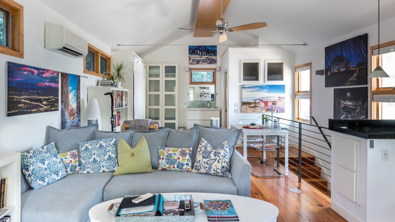 Photo of Livingroom in North University