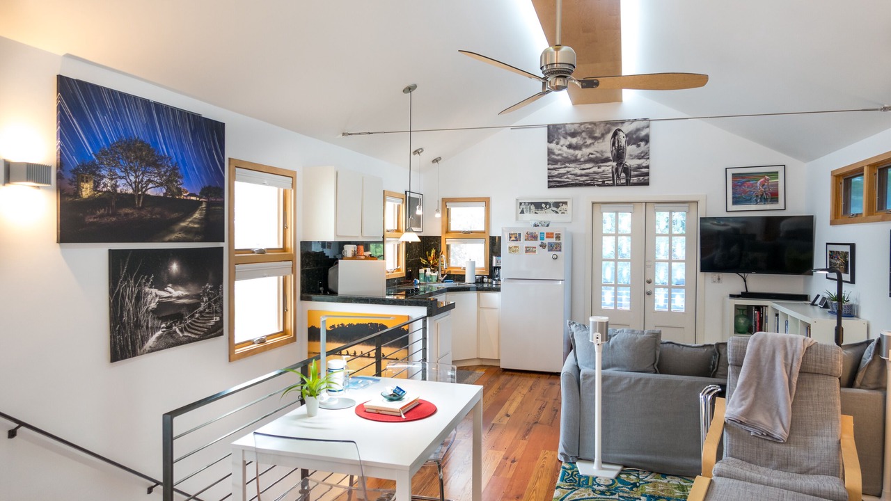 Photo of Livingroom in North University