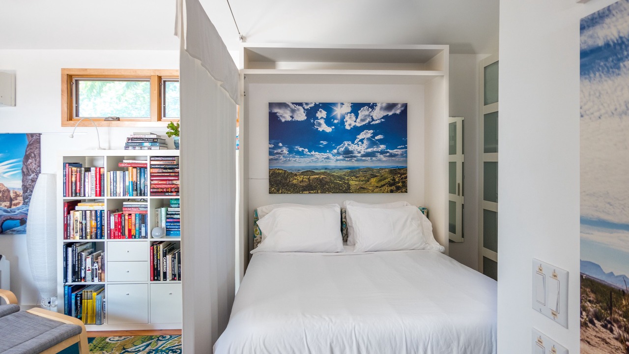 Photo of Bedroom in North University