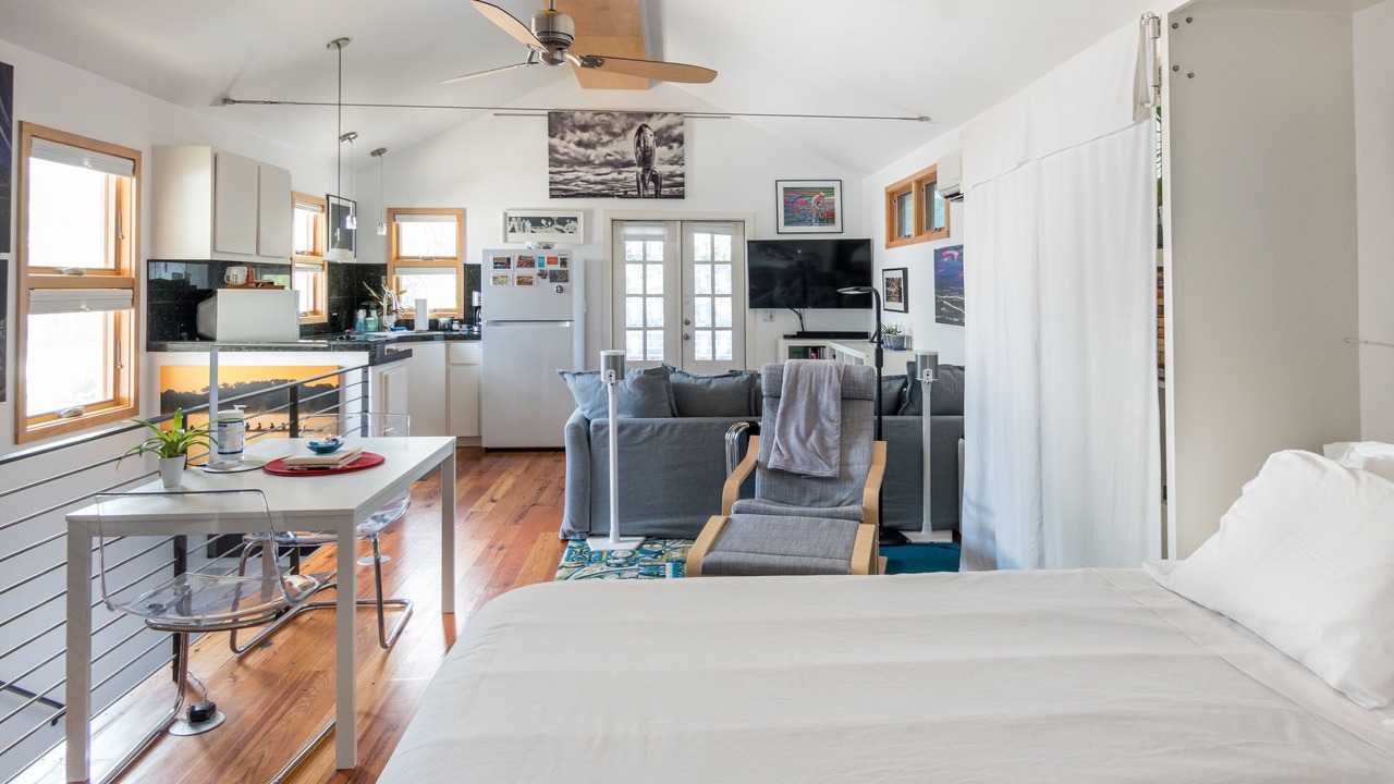 Photo of Bedroom in North University
