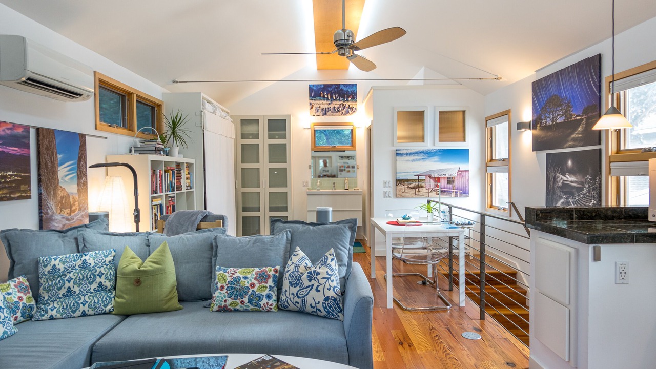 Photo of Livingroom in North University
