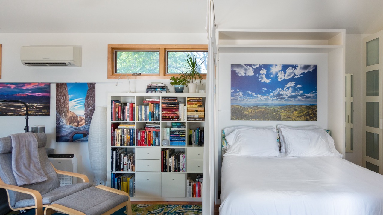 Photo of Bedroom in North University