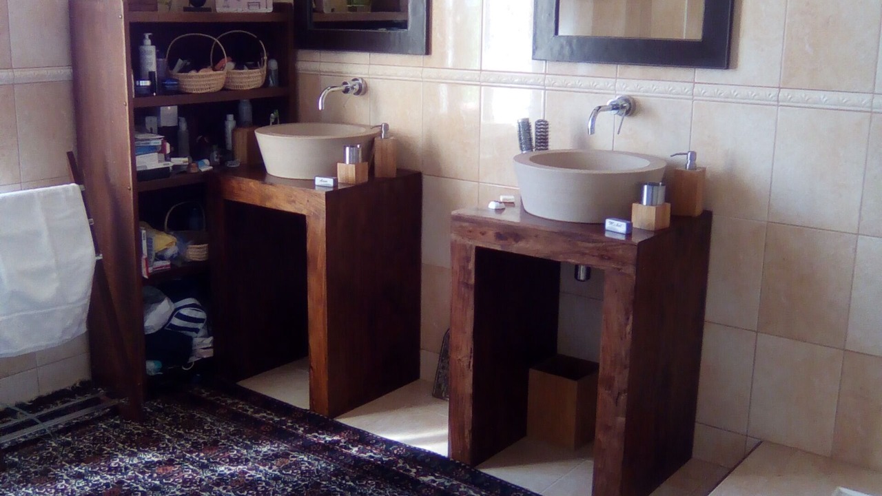Photo of Bathroom in Vallon-en-Sully