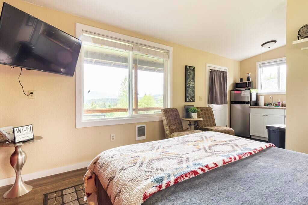 Photo of Others in Stevenson