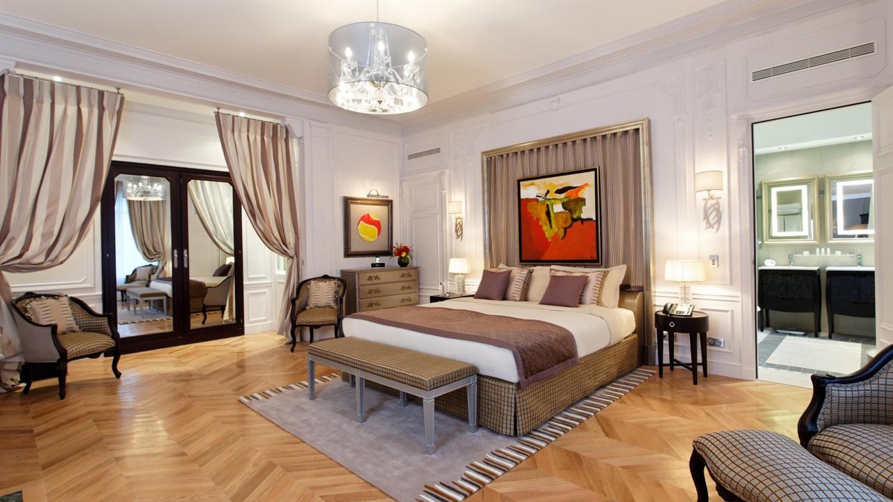 Photo of Bedroom in Chaillot