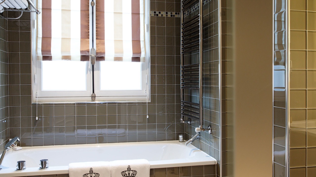 Photo of Bathroom in Chaillot