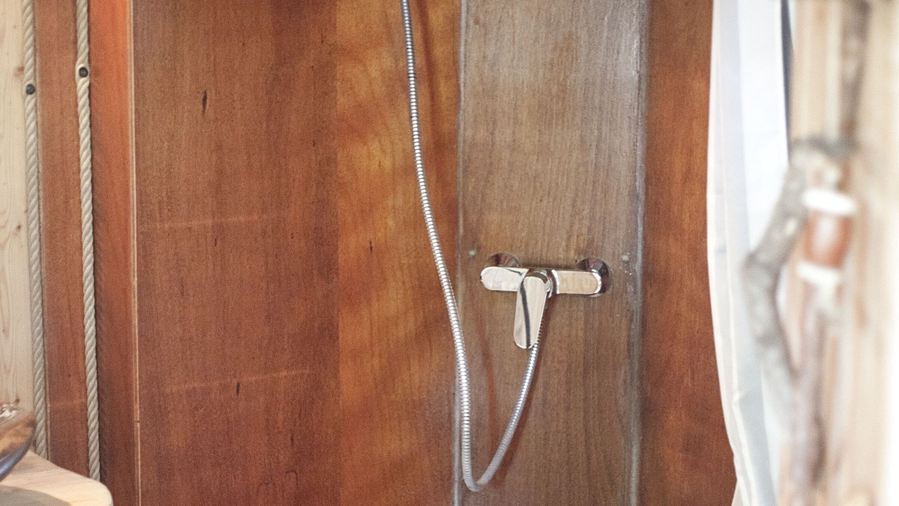 Photo of Bathroom in La Chapelle-aux-Naux