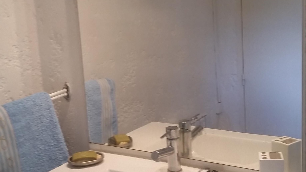 Photo of Bathroom in Grezac