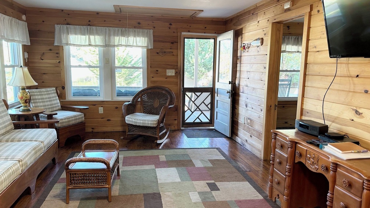 Photo of Bedroom in Moon Lake Cottages
