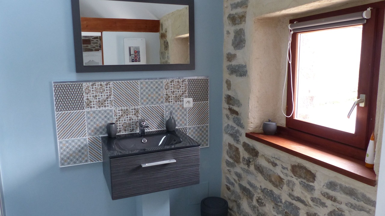 Photo of Bathroom in Plouer-sur-Rance